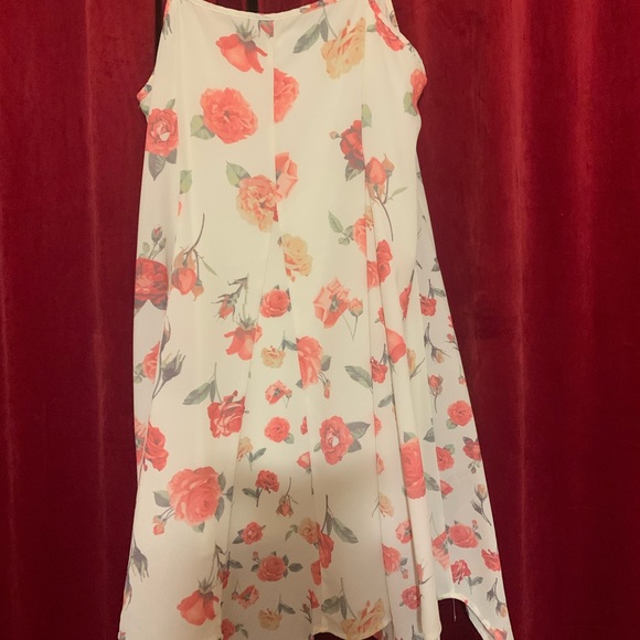 Skyler & Jack Floral Coral Dress, Size Small - Picture 3 of 4